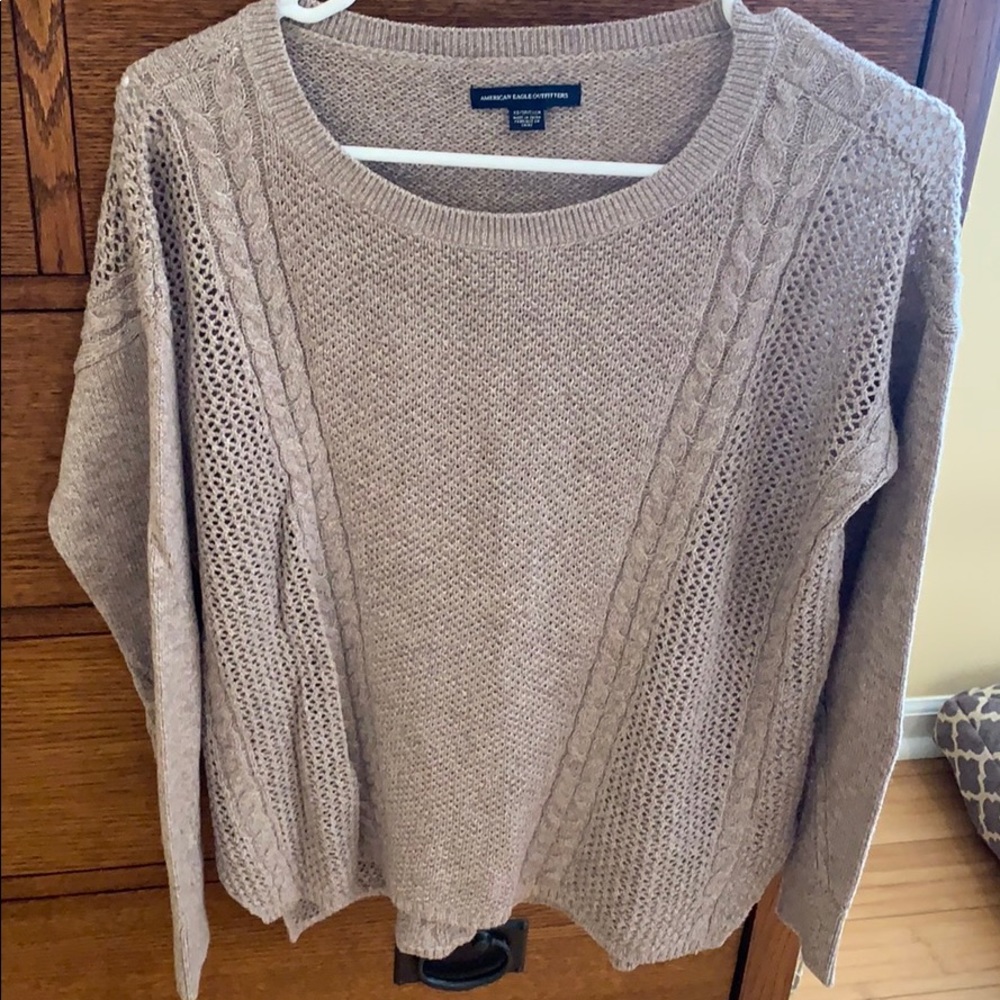 American Eagle sweater